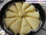 Снимка 7 към рецепта Богата погача